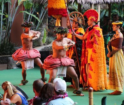 Alii Luau Men Dance for the Royal court