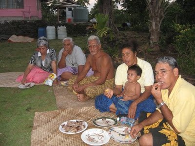 samoa_dinneronmats