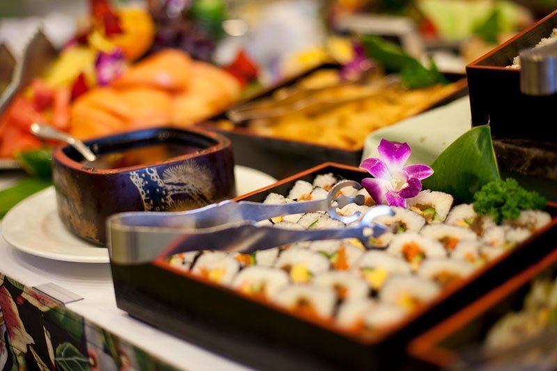 picture of buffet at Turtle Bay north shore Christmas