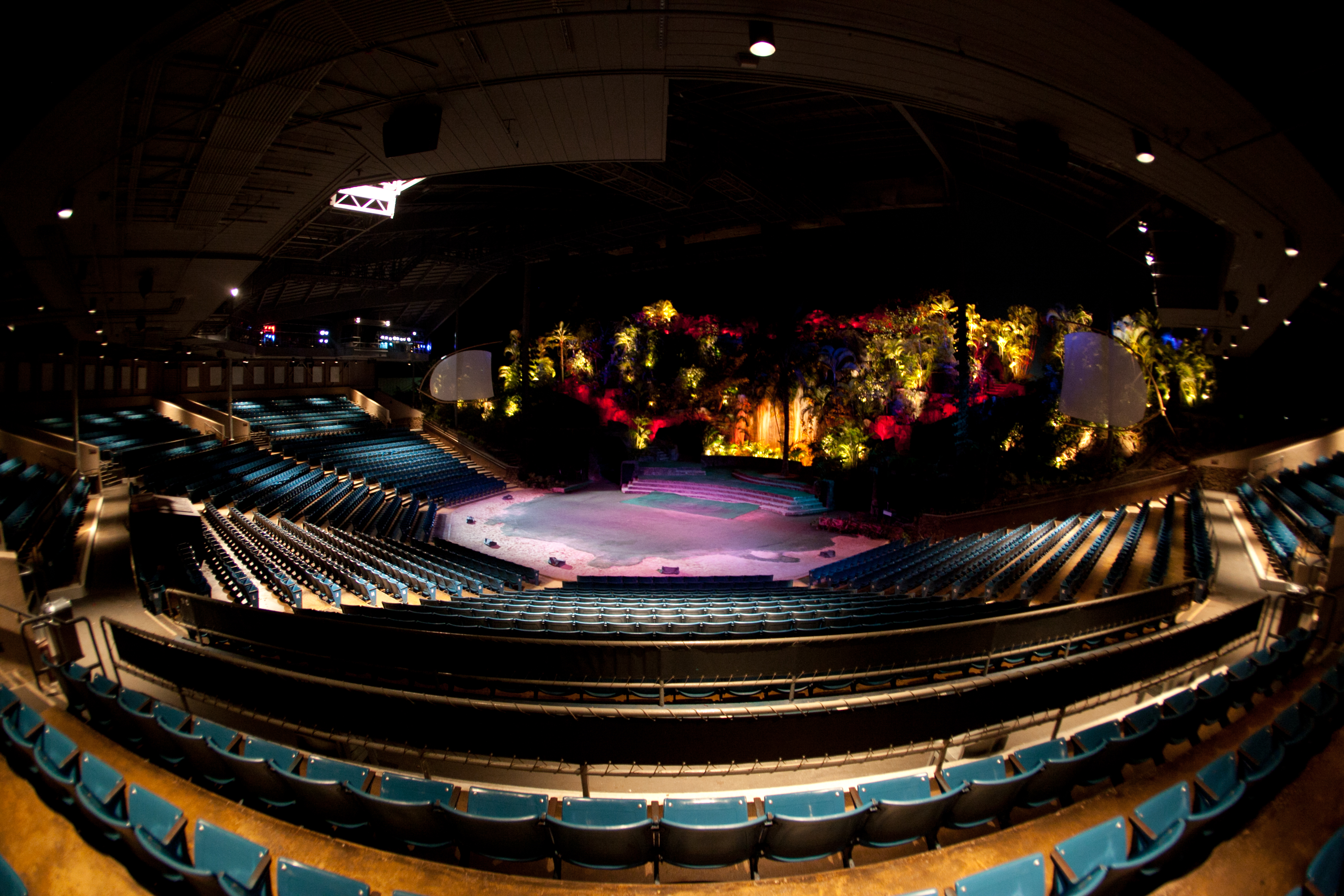 Photo of the interior of the Pacific Theater at the Polynesian Cultural Center
