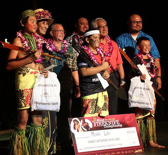 2018 junior division winners in the World Fireknife Championship
