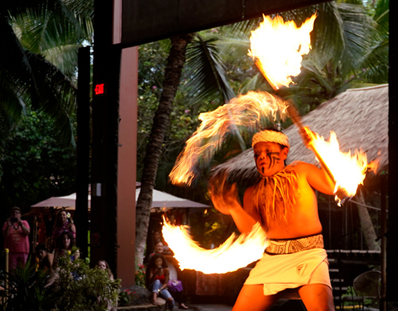 Mose Lilo, junior division champion in the 2018 World Fireknife Championship 