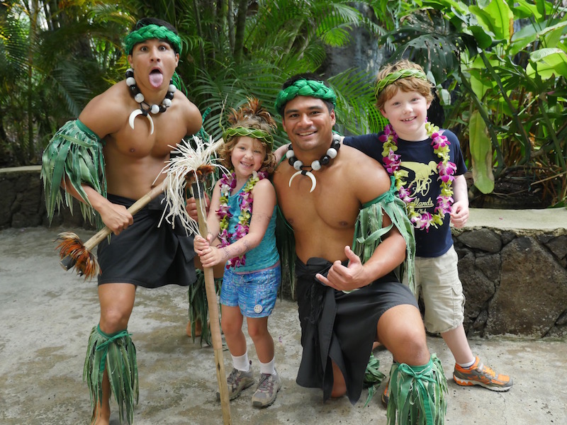 Guests are taught to weave headbands.