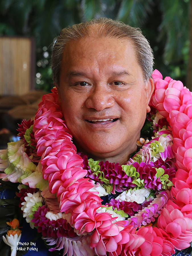 Bobby Akoi retires from the Polynesian Cultural Center