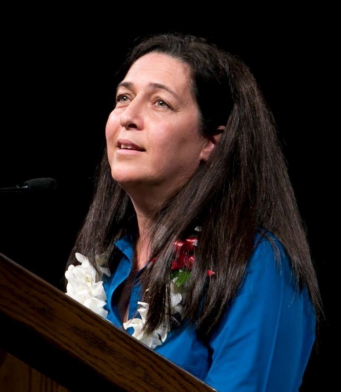 Photo of Susan Cravens Kunz, eldest daughter of Bill and Karen Cravens