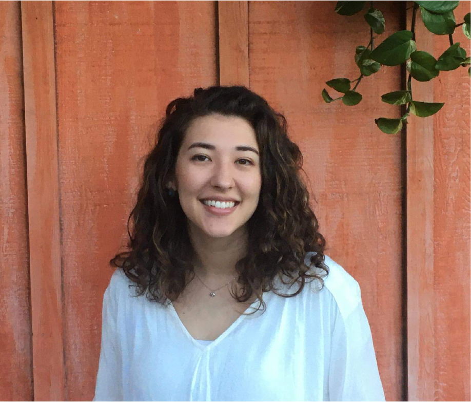 Cari Phung Graphic Designer/ blog writer