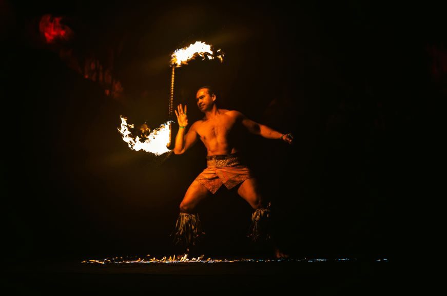 Joseph Cadousteau spinning the fireknife. He is the 3rd winner of the 29th Annual World Fireknife Championship.