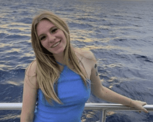 Abigail Curnutt, BYU-Hawaii student blogger 