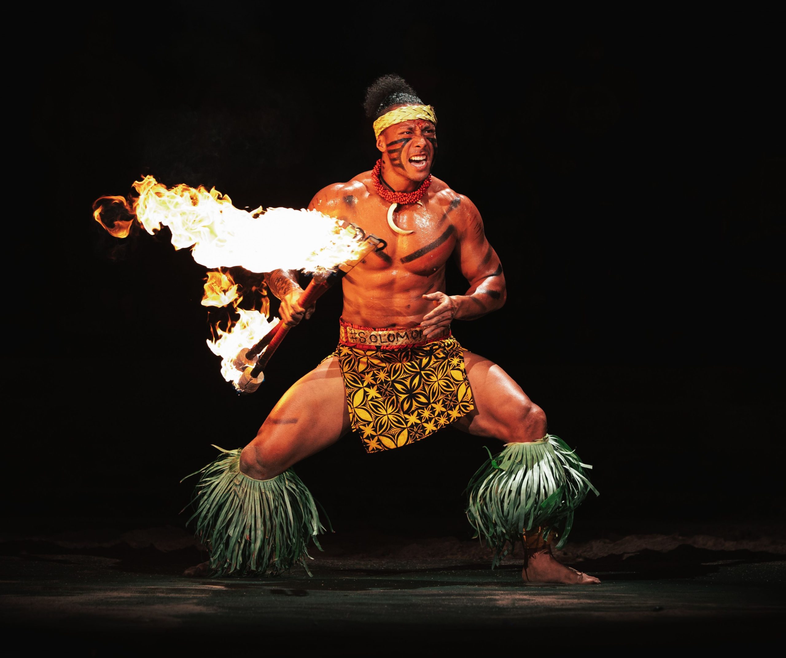 Falaniko Penesa competing at 2023 World Fireknife